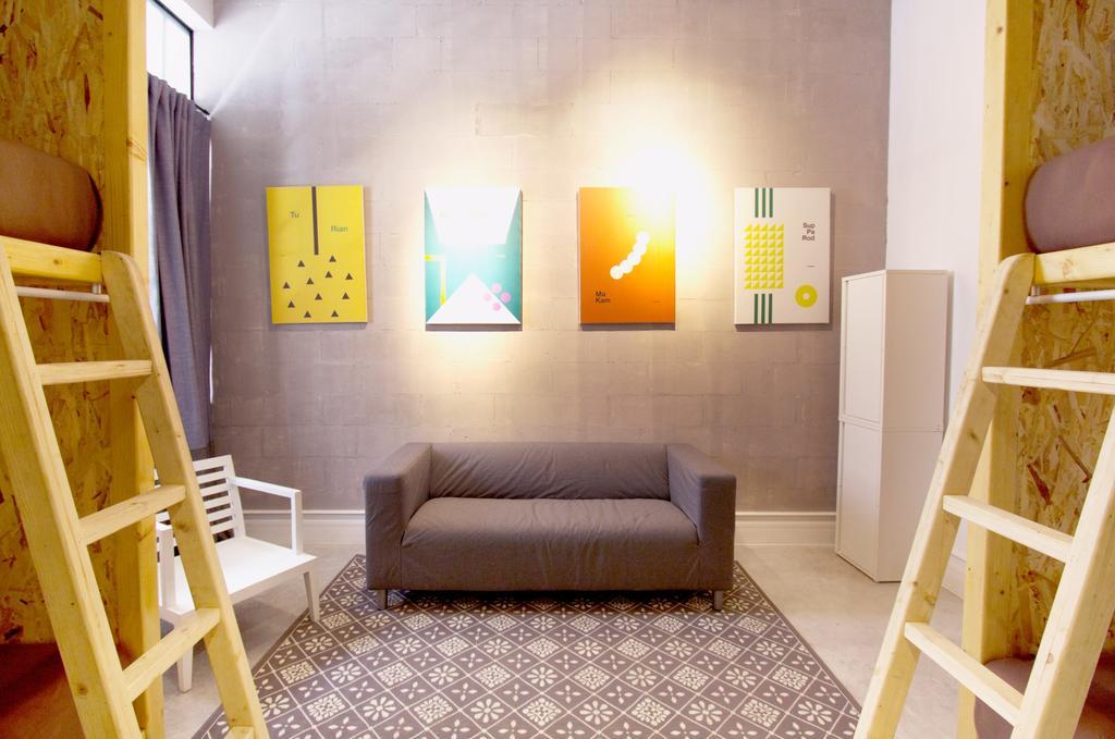 Oneday Hostel Sukhumvit 26 Bangkok Buitenkant foto