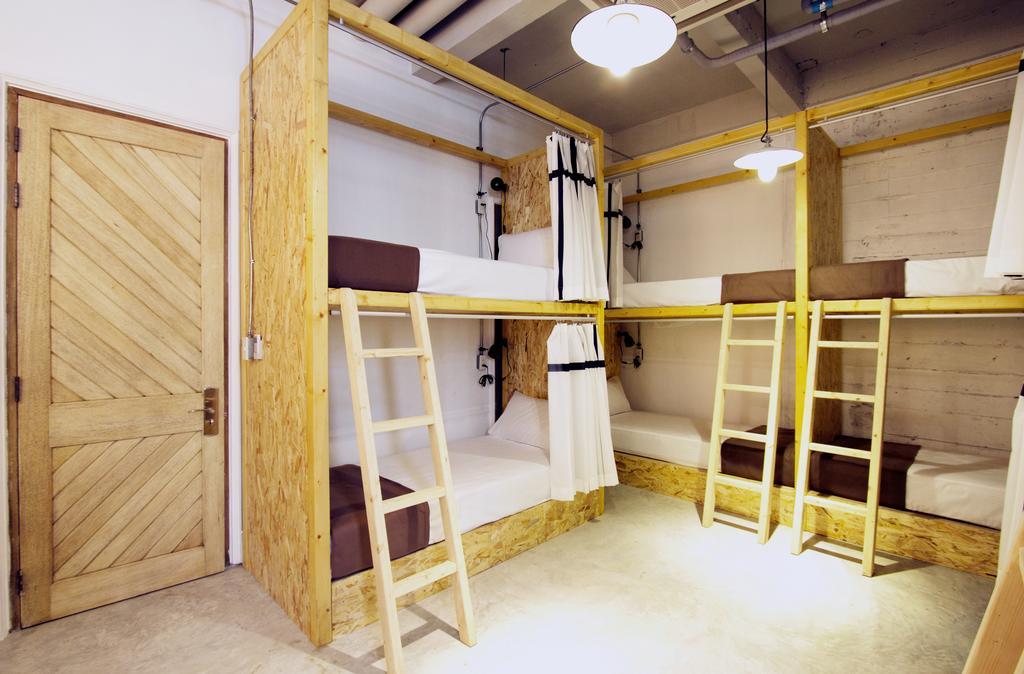 Oneday Hostel Sukhumvit 26 Bangkok Buitenkant foto
