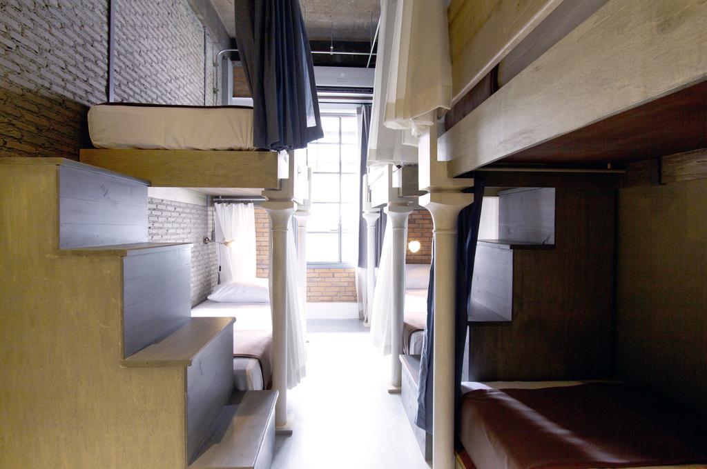 Oneday Hostel Sukhumvit 26 Bangkok Buitenkant foto