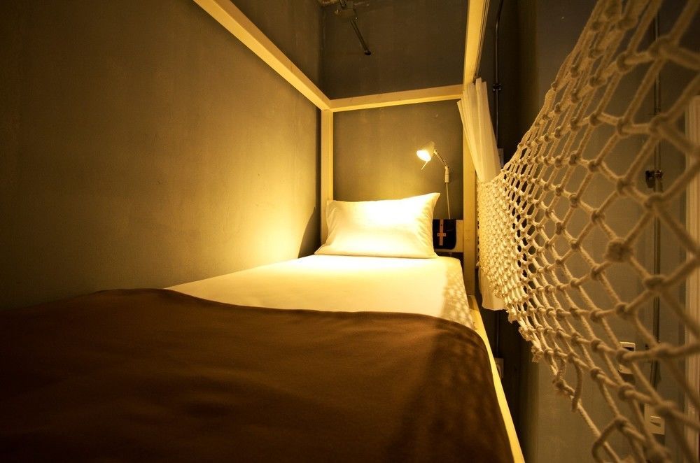 Oneday Hostel Sukhumvit 26 Bangkok Buitenkant foto